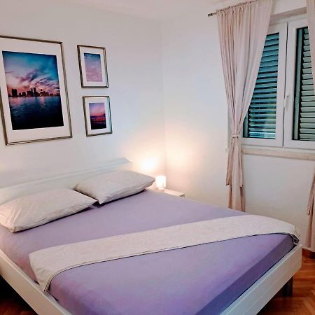 Apartman Nina Omiš Buitenkant foto